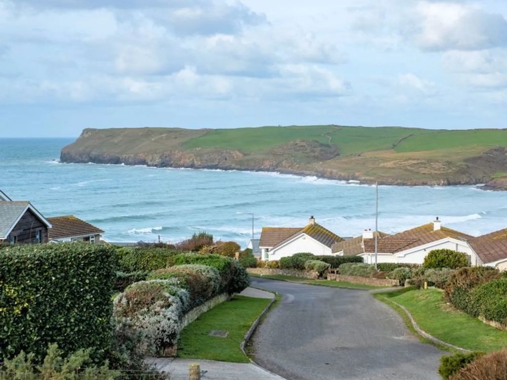 Holiday Cottage Reviews for Windyhill - Holiday Cottage in Polzeath, Cornwall Inc Scilly