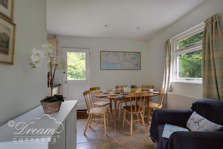 Woodlands Cottage Ringstead Bay8