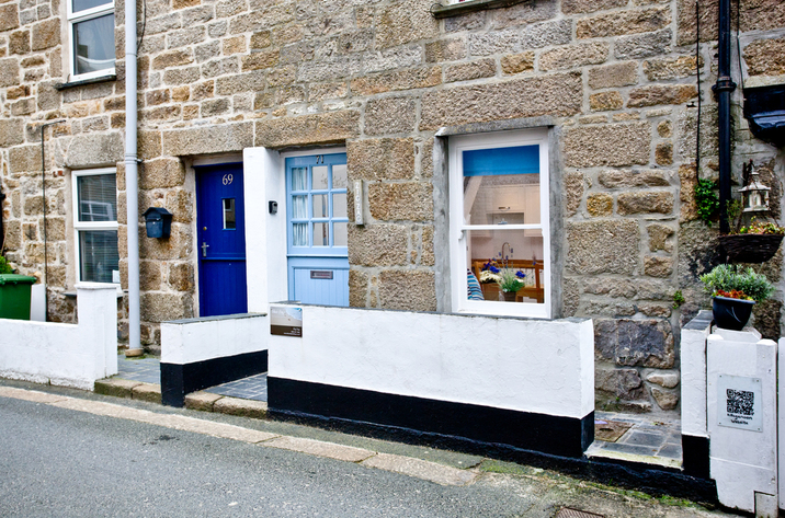Holiday Cottage Reviews for Zig Zag, St Ives - Cottage Holiday in St Ives, Cornwall inc Scilly